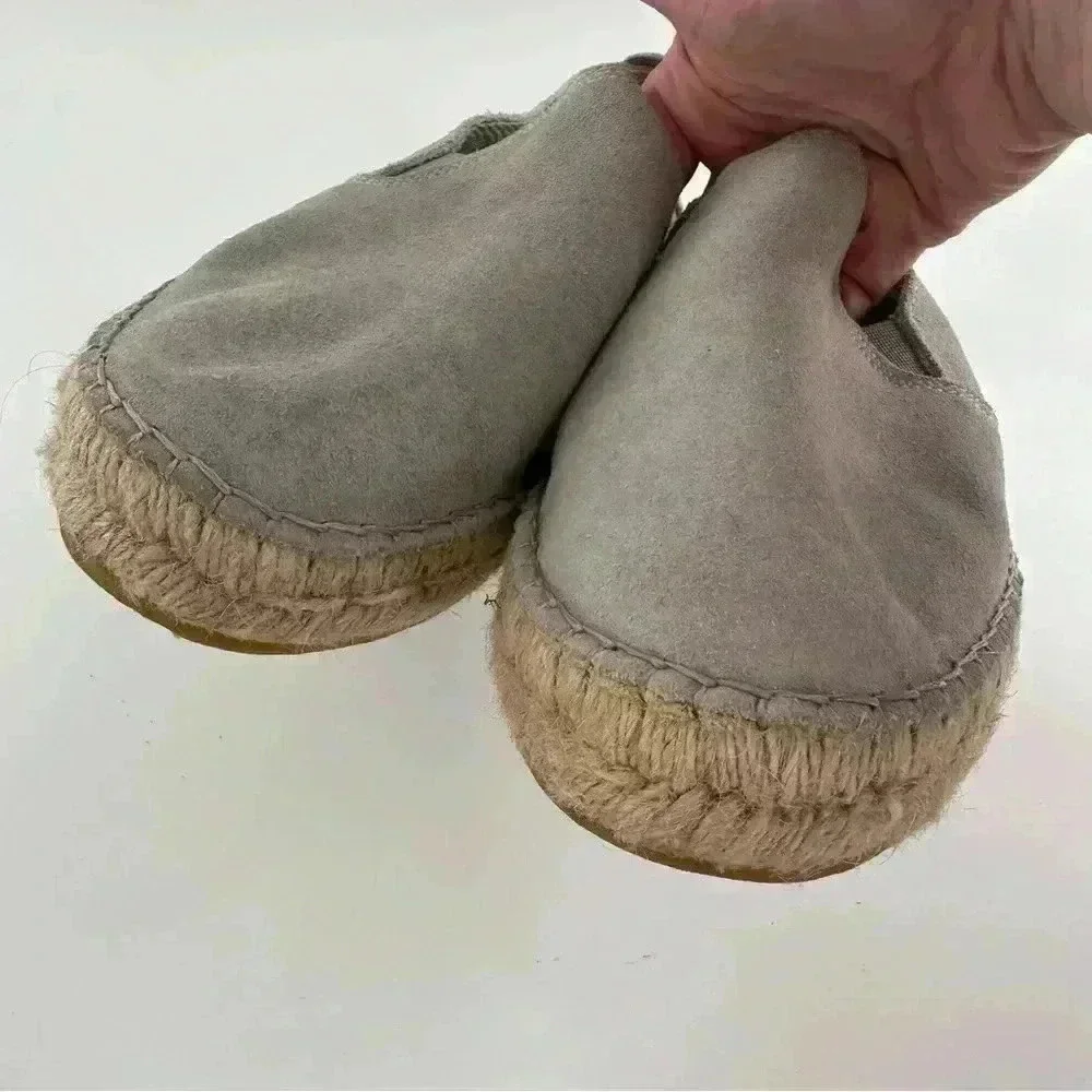 Fabiolas flats size 40 gray suede flatform Espadrilles coastal coastal granny